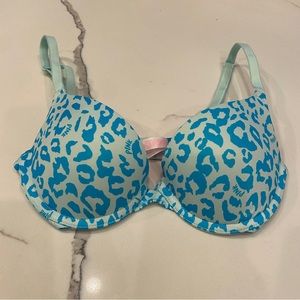 PINK Victoria’s Secret Electric & Light Blue Leopard Print Bra 32B